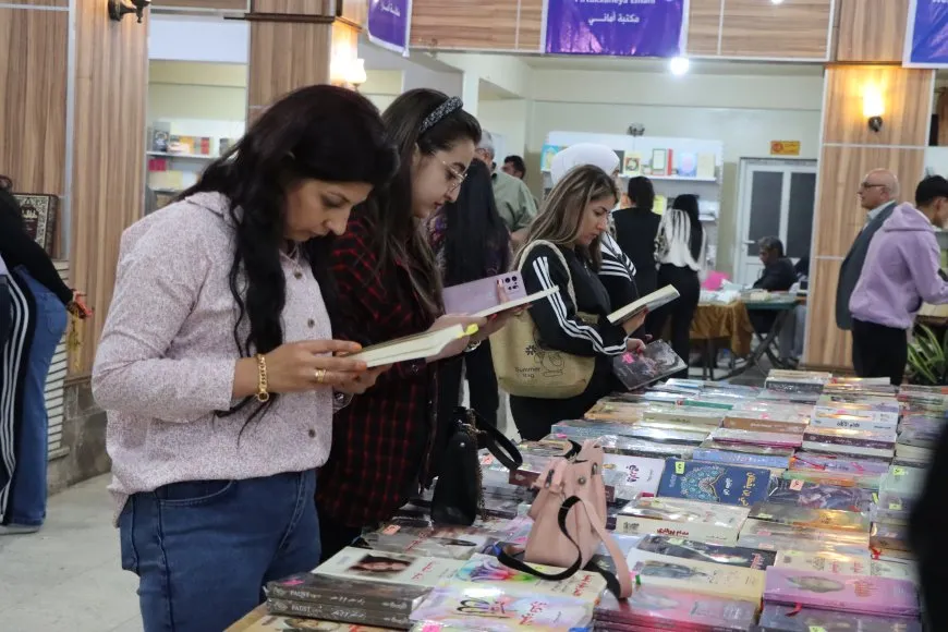 Pêşangeha Pirtûkan di roja 6`an de dewam dike
