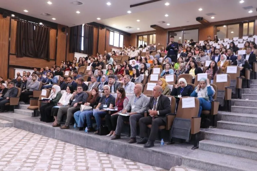 Konferansa Perwerdehiyê ya Navneteweyî di roja 2'yemîn de didome