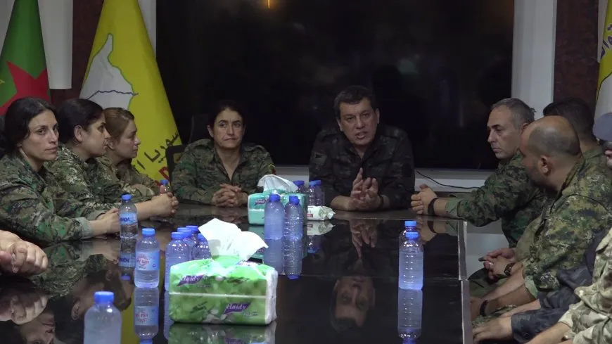 Fermandarên meclisên leşkerî yên Dêrazorê hatin hilbijartin