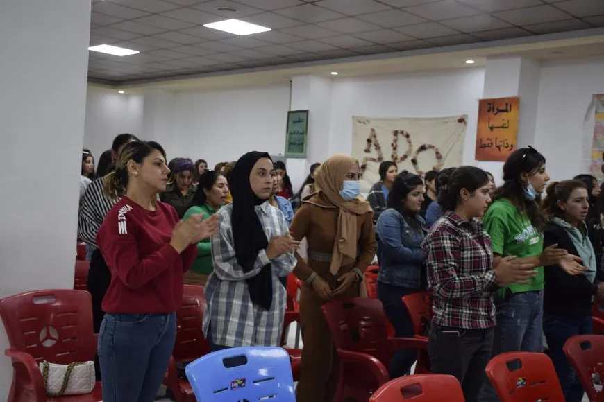 Konferansa Yekitiya Jinên Ciwan a kantona Cizîrê hat lidarxistin