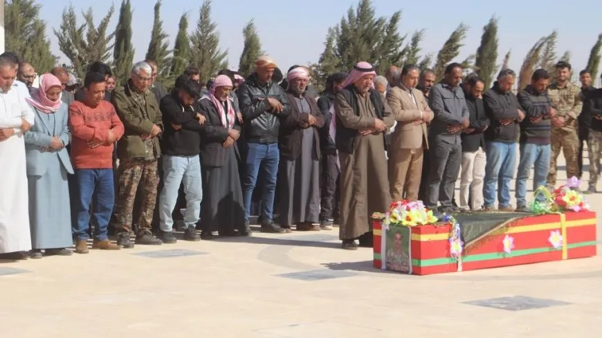 Şêniyên Reqayê şehîd Hisên Elî Hemed oxir kir
