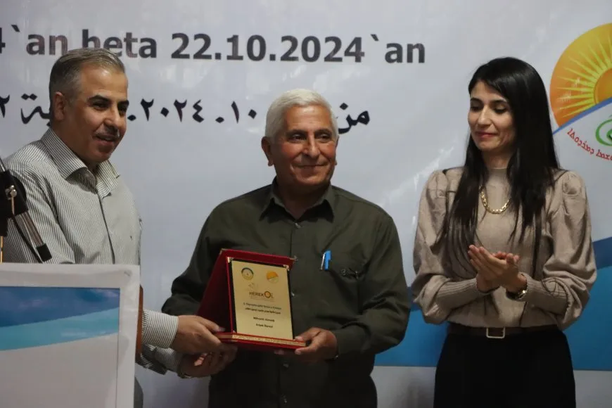Pêşangeha Pirtûkan bi xelatkirin û serdanan bi dawî bû