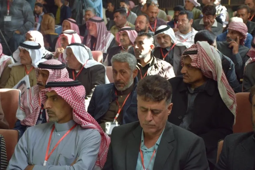 Têkildarî ʹManîfestoya Şaristaniya Demokratîkʹ li kantona Firatê komxebat