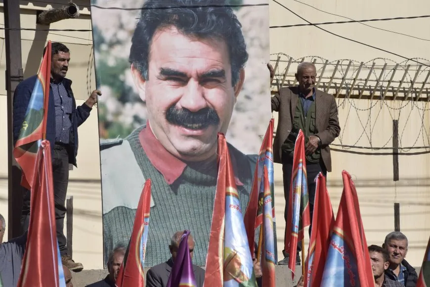 Meclisa Malbatên Şehîdan bang kir: Bi Rêberê me rûnin