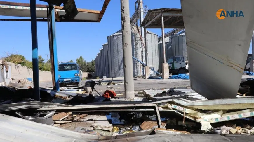 Di encama êrişan de li Kobanê gelek dever wêran bûn