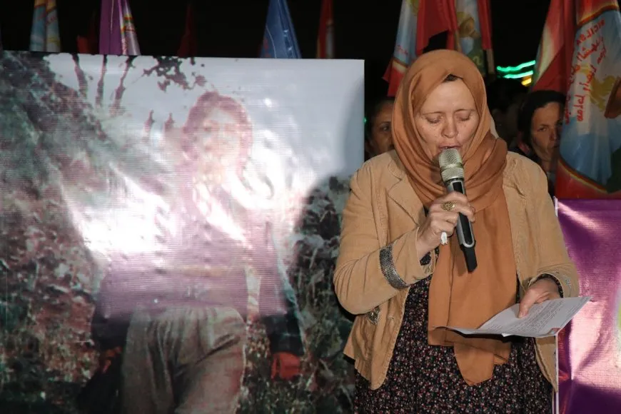 Şêniyên Helebê şehîd Bêrîtan bi bîr anî