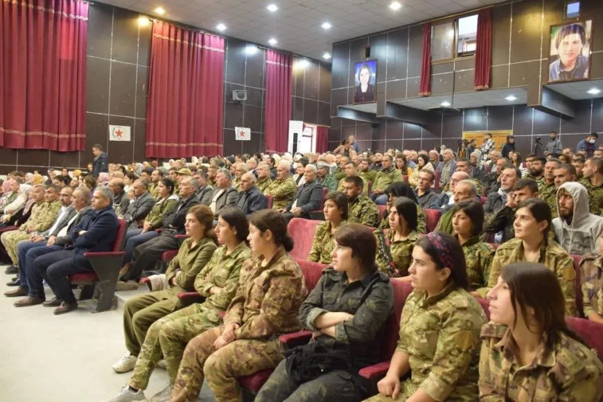 Têkildarî 1ˈê Mijdarê komxebat