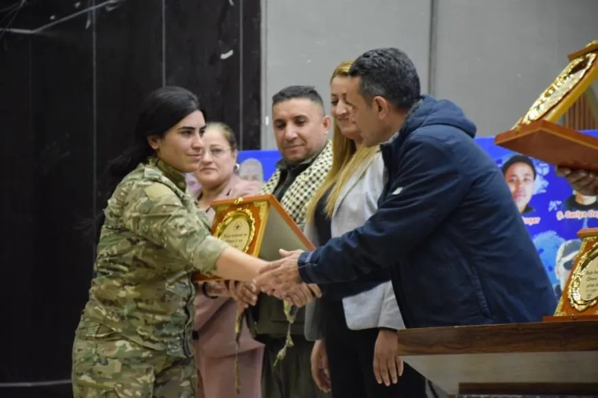 Têkildarî 1ˈê Mijdarê komxebat