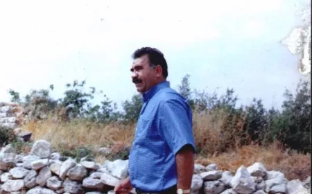 Şêniyên Helebê: `Bê Serok jiyan nabe` ne tenê dirûşme ye lê rastiyek e