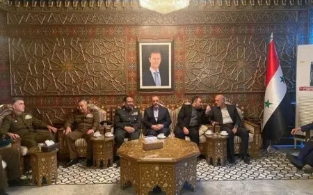 Wezîrê Parastinê yê Îranê li Şamê ye