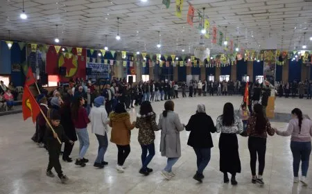 Li Herêma Bakur û Rojhilatê Sûriyeyê pîrozbahiyên salvegera PKKˋê