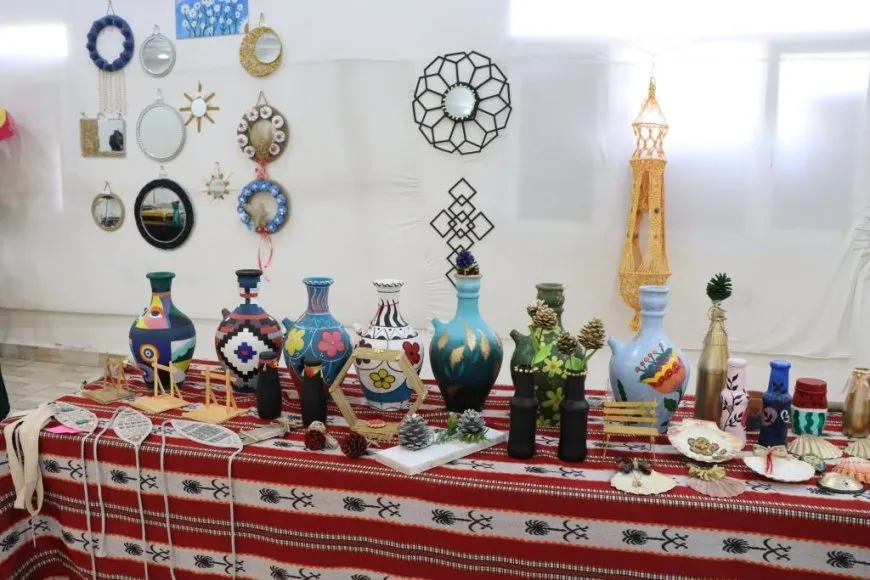 Li Reqayê pêşangeha hunera jinan