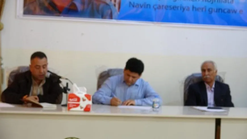 Li Reqayê têkildarî mondernîteya demokratîk panel
