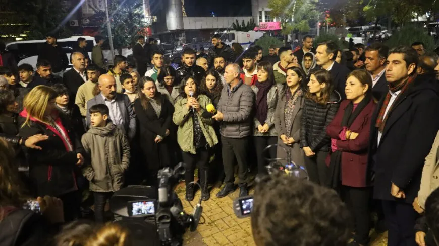 Nûnerên partiyên siyasî sardana Êlihê kir û peyam da