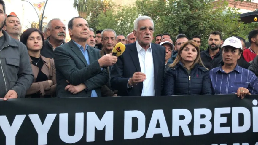Ahmet Turk: Li dijî zîhniyeta îradeya gel bin pê dike, têkoşînê mezin bikin