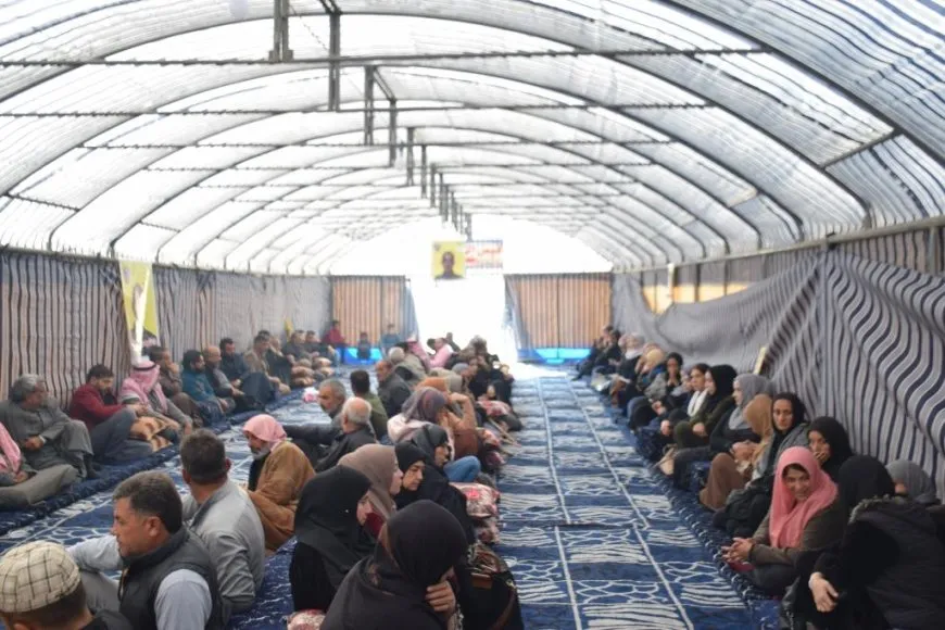 Xelkê Reqayê sersaxî da malbata şehîd Mûsa El Hemadê