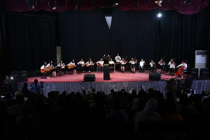 Li Qamaişloyê Orkestra Rojava konsertek li dar xist