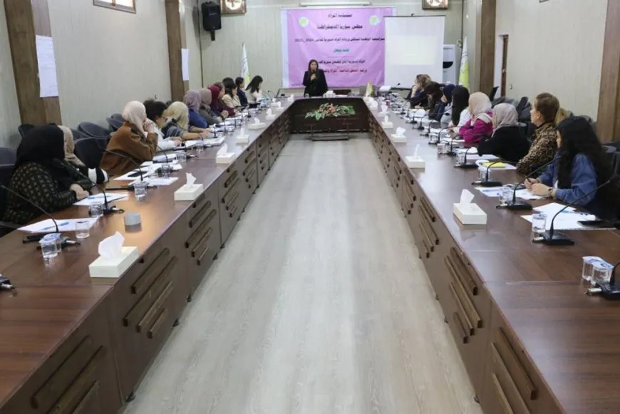 Li Hesekê atolyeyek li ser rola siyasî ya jinên Sûriyeyê hat lidarxistin
