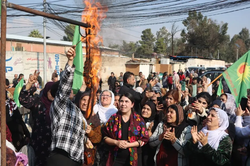 Ji bo Werîşe Mûradî bi hezaran kes derketin qadan