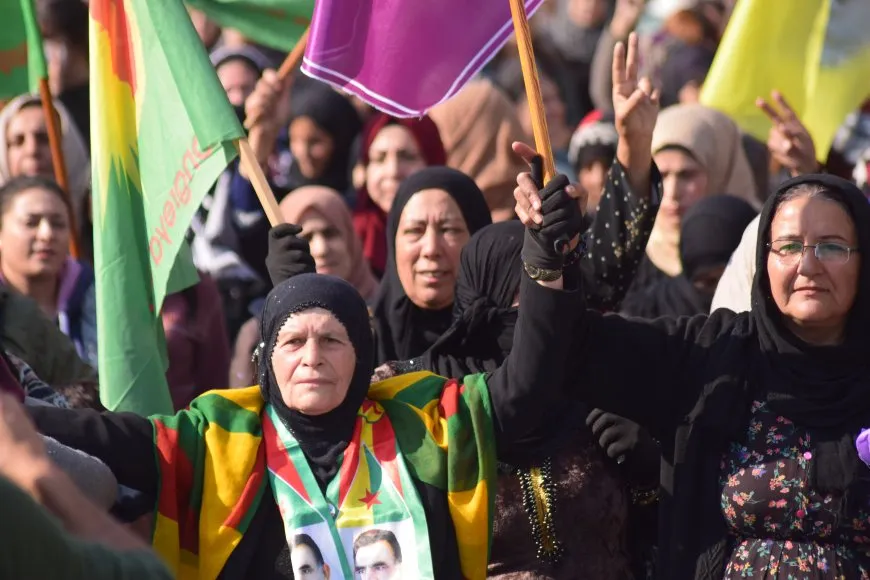 Ji bo Werîşe Mûradî bi hezaran kes derketin qadan