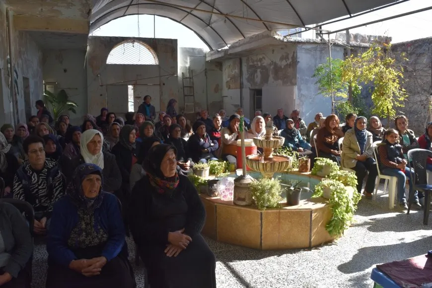 Têkildarî tundiya li ser jinan semîner hatin dayîn