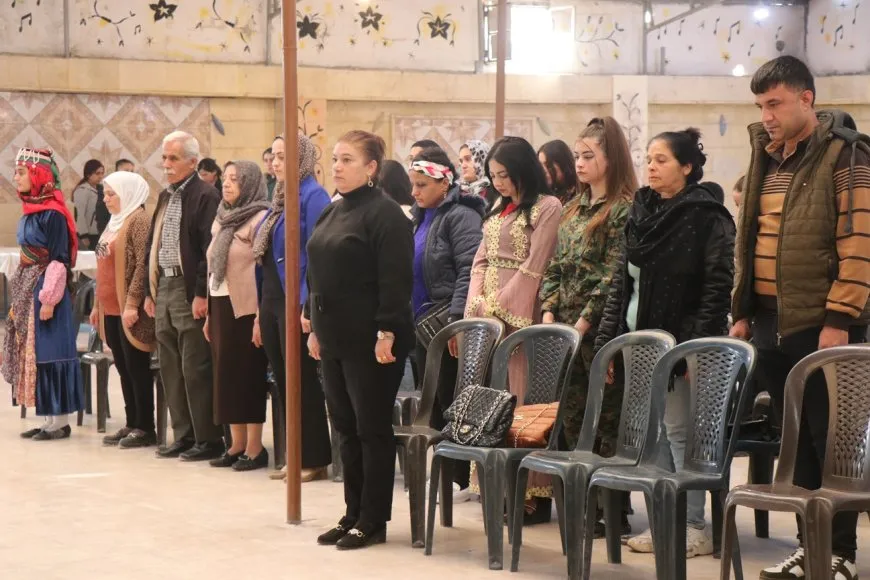 Tevgera Hîlala Zêrîna a Helebê konser li dar xist