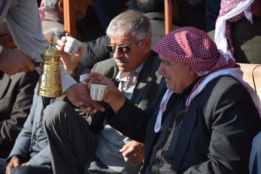 Li gundewarê Kobanê 2 malbat li hev hatin
