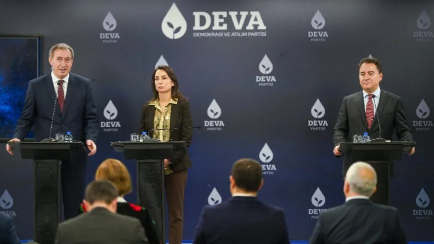 Hevserokên Giştî yên DEM Partiyê bi Serokê Giştî yê DEVA re civiyan