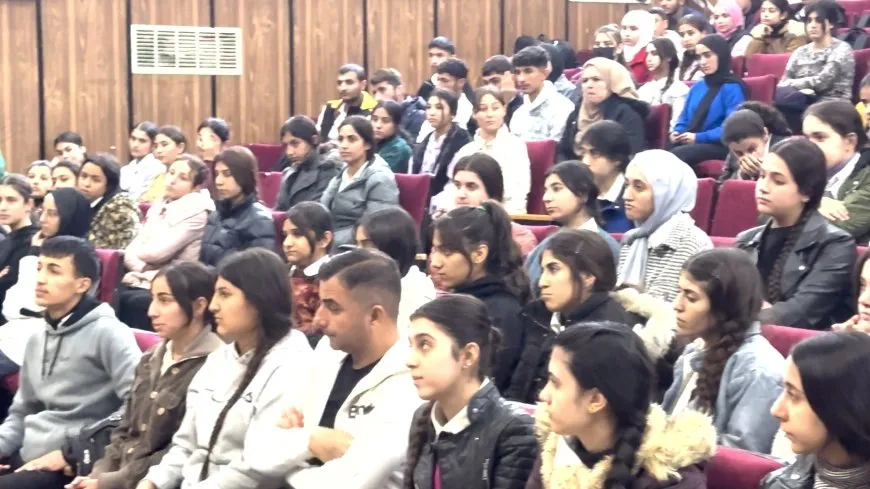 Ji peymangeha hunerê bernameya agahdarkirin û perwerdeyê