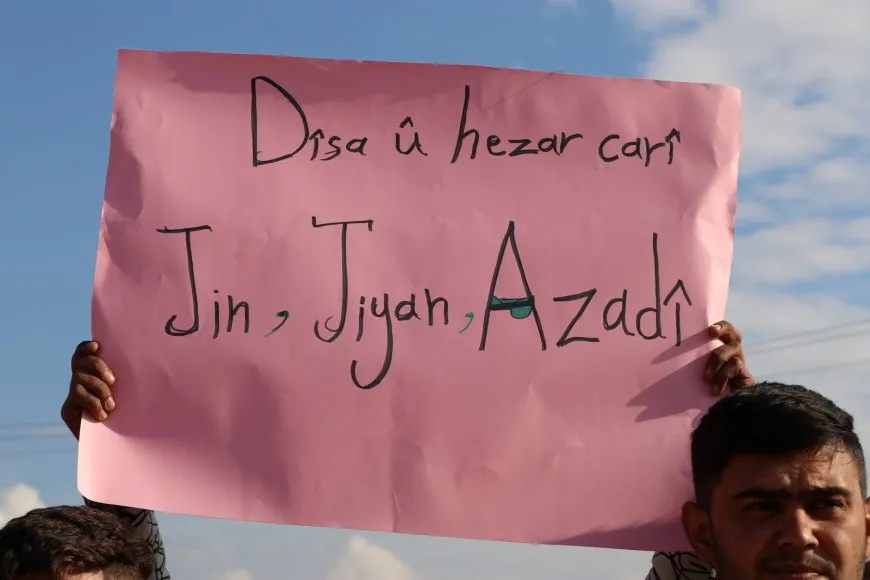 Li Şehbayê mêr li dijî tundiya li ser jinan meşiyan