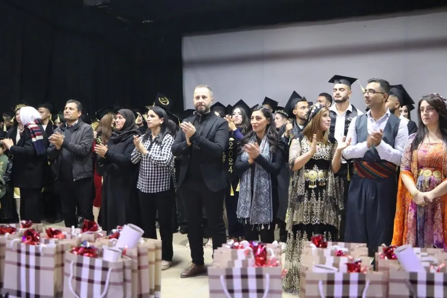 79 xwendekarên peymangehên kantona Efrîn û Şehbayê derçûn