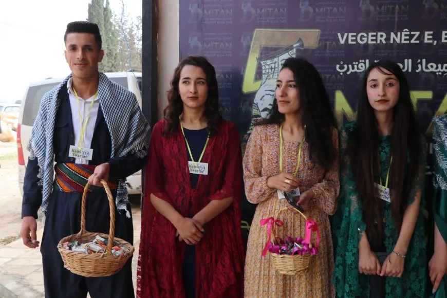 79 xwendekarên peymangehên kantona Efrîn û Şehbayê derçûn