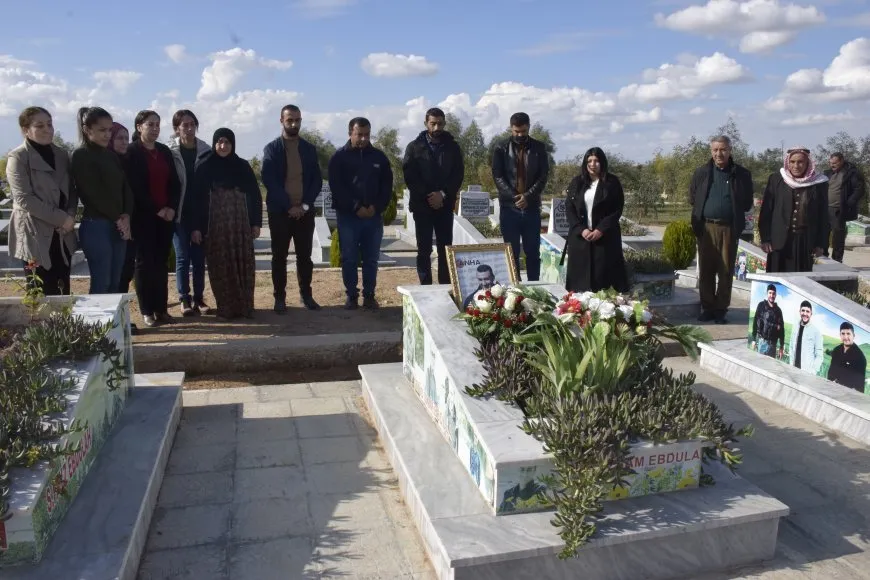 Şehîdên komkujiya Teqil Beqil li ser gorên xwe hatin bibîranîn