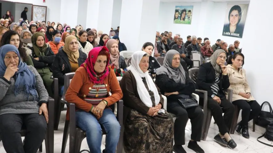 Di çalakiyên 25ˋê Mijdarê de xalên girîng