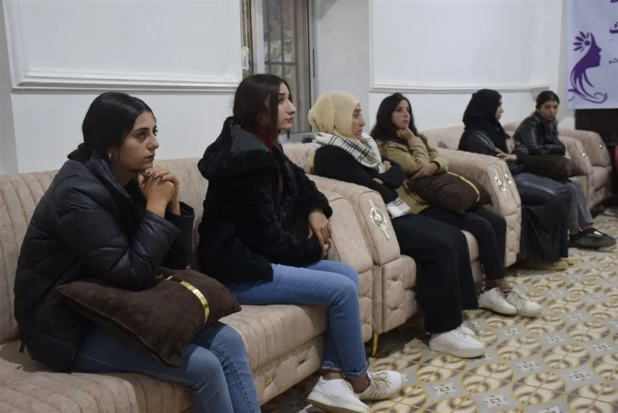 Di çalakiyên 25ˋê Mijdarê de xalên girîng