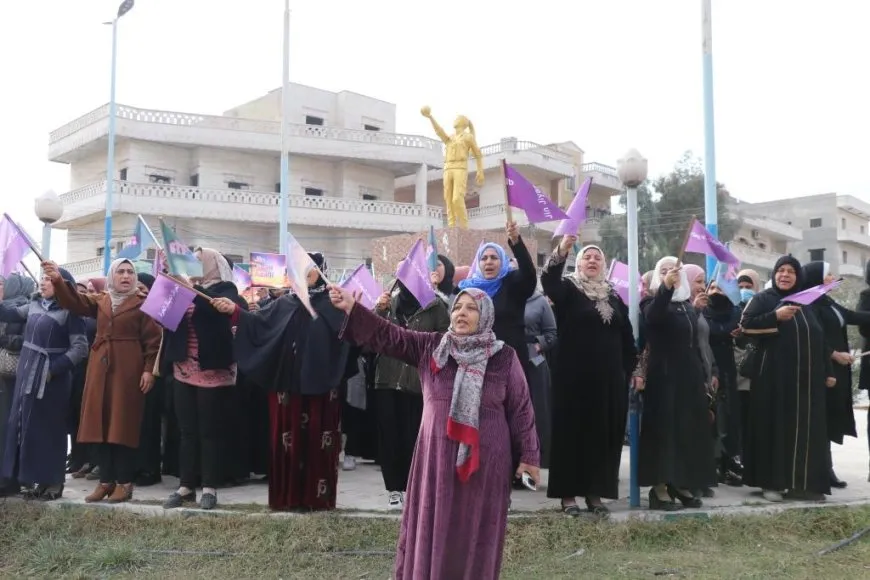 Bandorên tundiyê û çawaniya bidawîkirina wê mijarên çalakiyên 25ˋê Mijdarê bûn