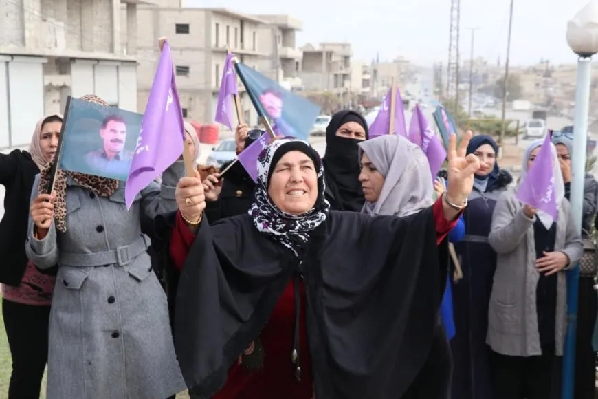 Bandorên tundiyê û çawaniya bidawîkirina wê mijarên çalakiyên 25ˋê Mijdarê bûn
