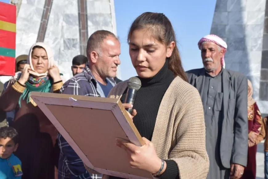 Di merasîma oxirkirinê de, soza şopandina rêya şehîd hat dayîn