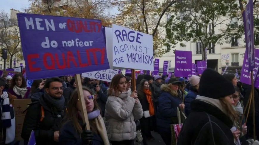 Li Fransayê bi tewana destdirêjiya li jinekê 50 mêr têne darizandin