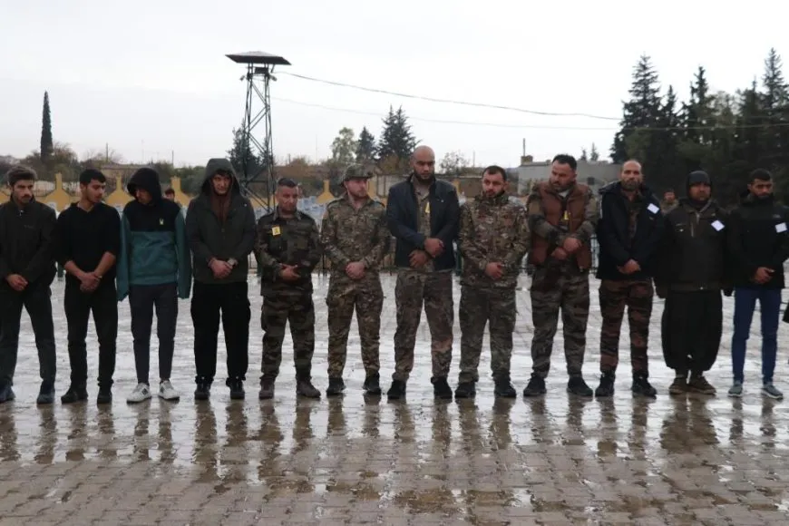 Xelkê Minbicê şehîd Hesen Betran oxir kir