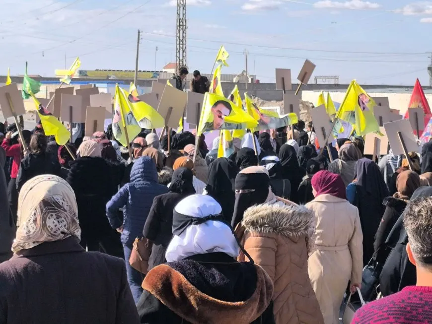 Li Dêrazorê pergala êşkence û qirkirinê hat şermezarkirin