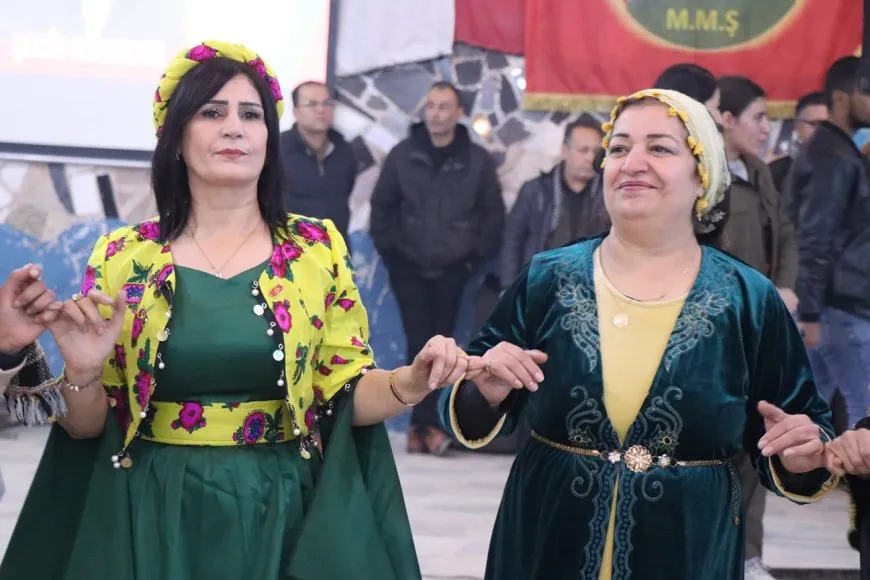 Bi coşeke mezin salvegera 46ˋemîn a damezrandina PKKˋê hat pîrozkirin