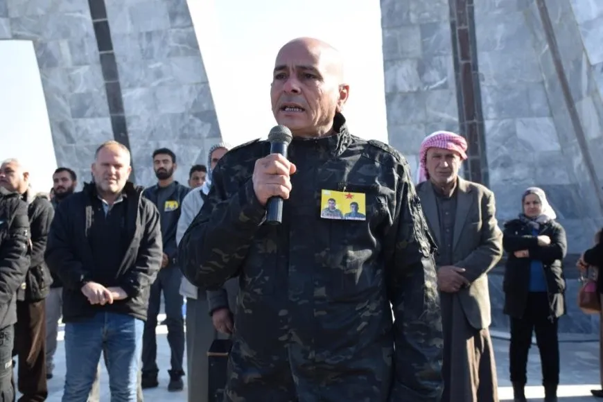 Gelê Kobanê 2 pakrewanên xwe oxir kirin