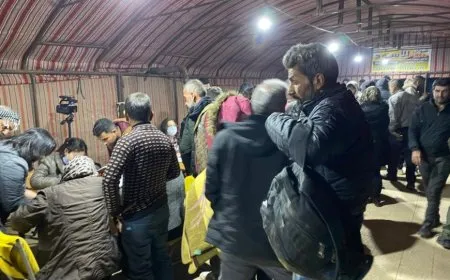 Rêveberiya Xweser pêşwaziya koçberên Efrîn û Şehbayê kir