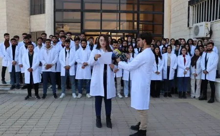 Xwendekaran desteka xwe ji bo koçberan ragihand