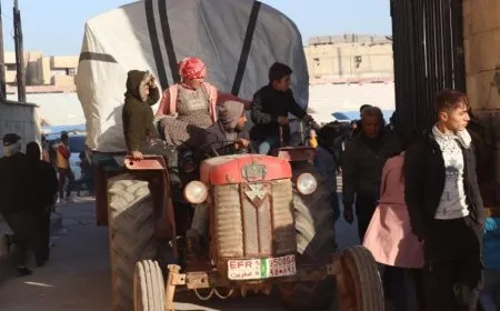 Zêdetirî 100 hezar koçber hatine herêmên Rêveberiya Xweser