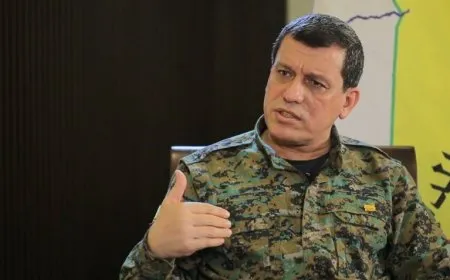 Mezlûm Ebdî: Em amade ne têkiliyê bi hikumeta nû ya Şamê re deynin