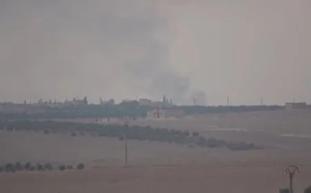 Dagirker gundên Kobanê topbaran dikin