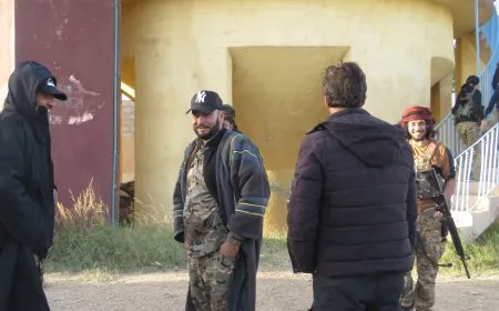Meclisa Leşkerî ya Dêrazorê serdana şervanên xwe yên li gundewarê rojhilat kir