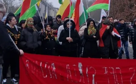 Têkildarî êrişên li ser Rojava Kurdistanî û dostên wan dosyayek pêşkêş kir